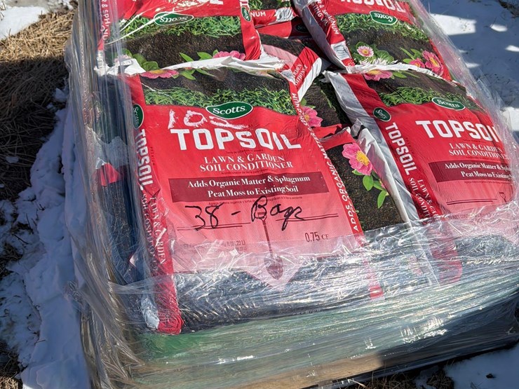 pallet-of-top-soil-image-4