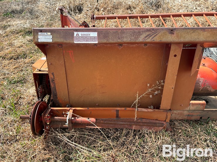 international-810-image-11