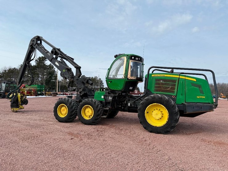 deere-1270e-image-5