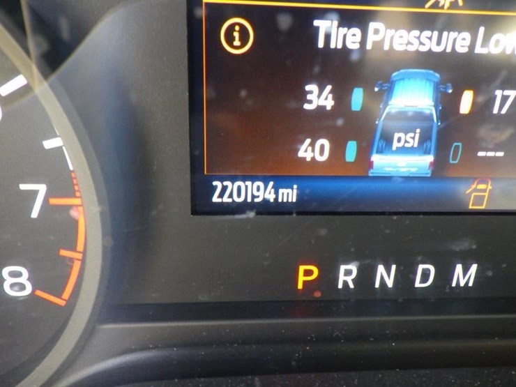 2021-ford-f150-image-12