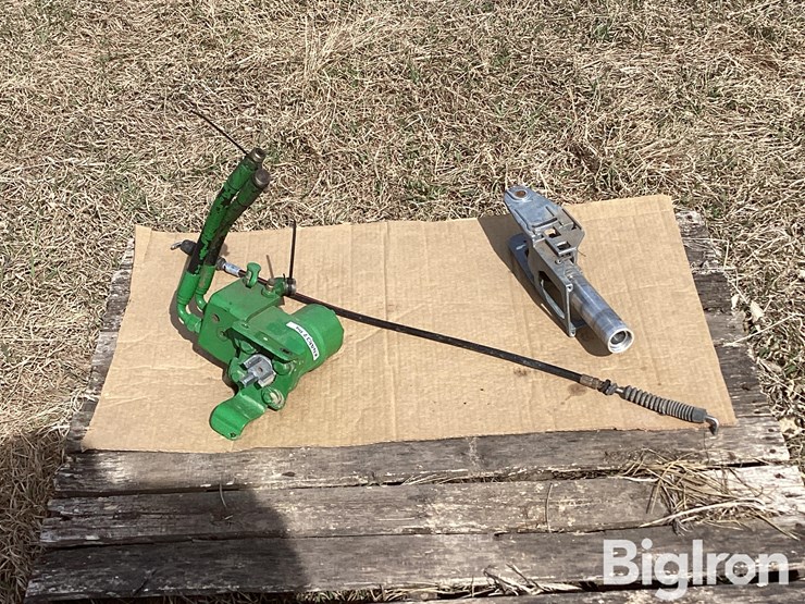 john-deere-8110-image-6