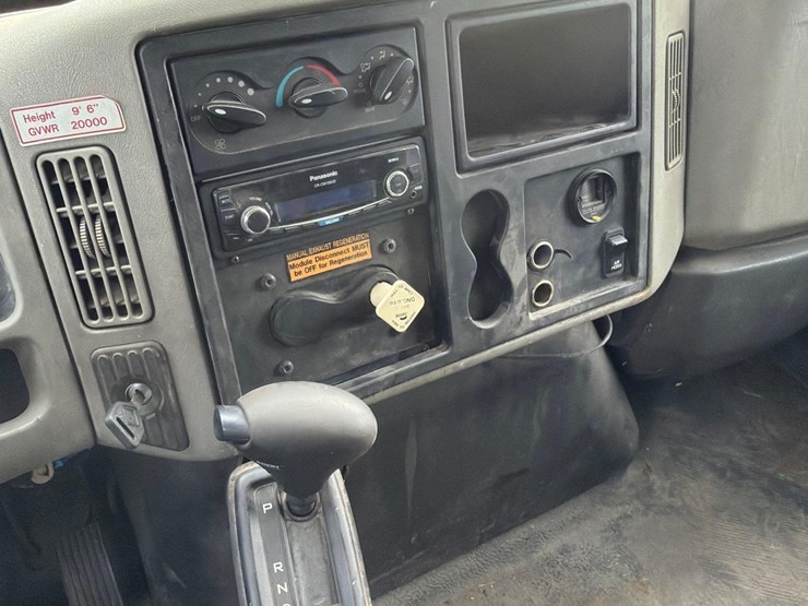 2014-international-4000-image-39