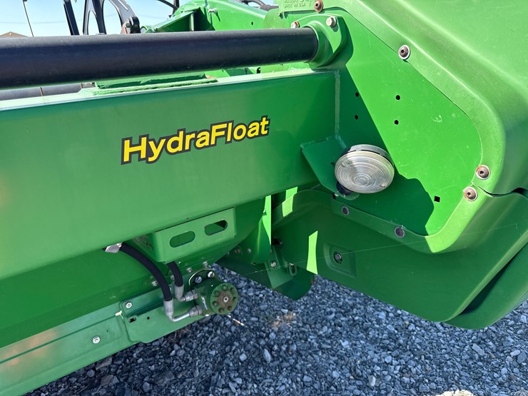 john-deere-630d-image-25