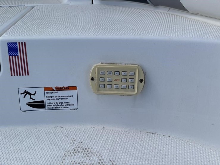 2005-unknown-trailer-image-40