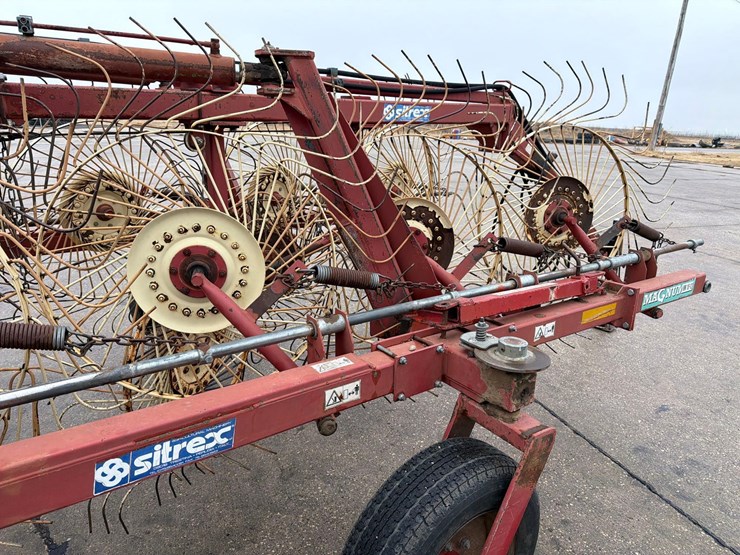 sitrex-magnum-mk-10-12-pull-type-wheel-rake-image-21