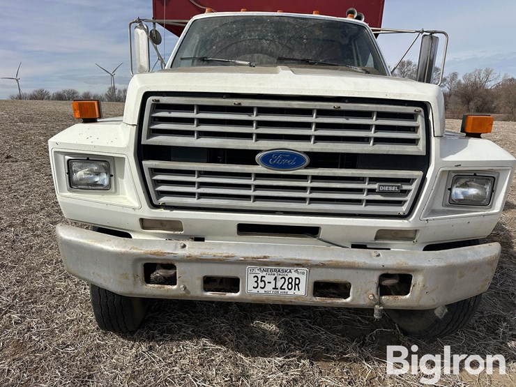 1994-ford-f800-image-16