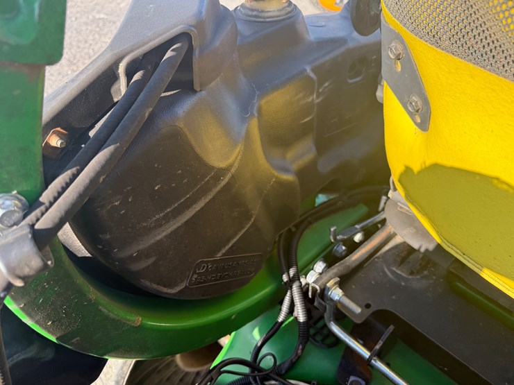 #13-•-john-deere-2950r-zero-turn-mower-1tc950rglht051154-inv#-43262-image-24