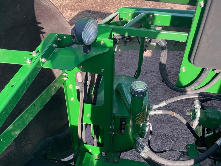 2007-john-deere-9560-sts-image-87