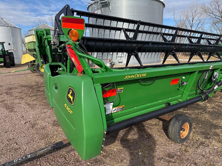 2021-john-deere-930f-image-16