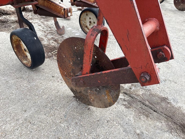 international-133-image-22