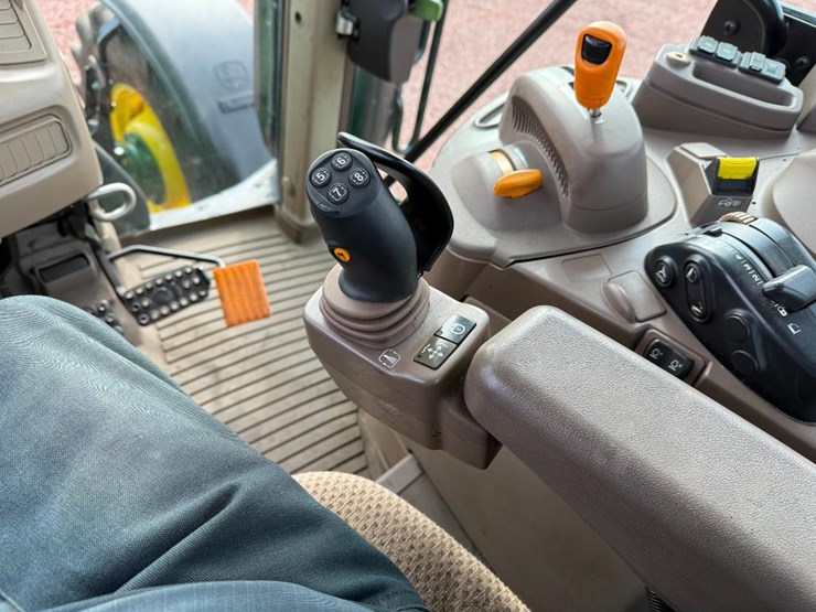 john-deere-6140m-image-58