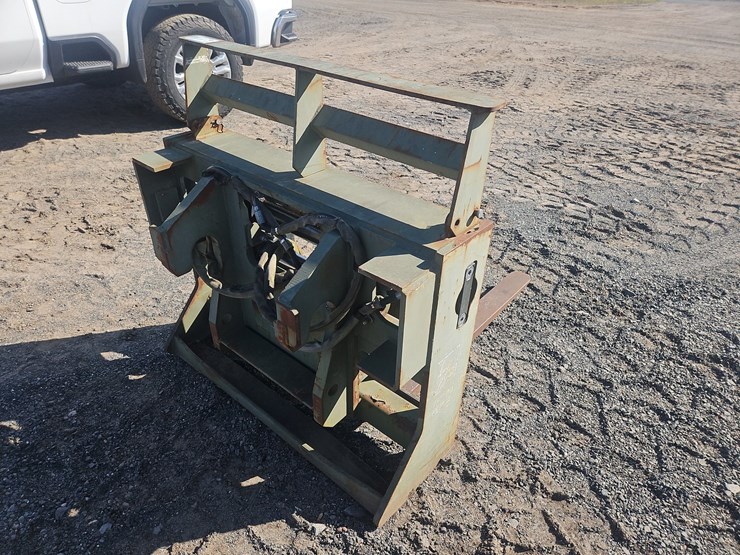 40"-hyd-side-shift-forks-image-3