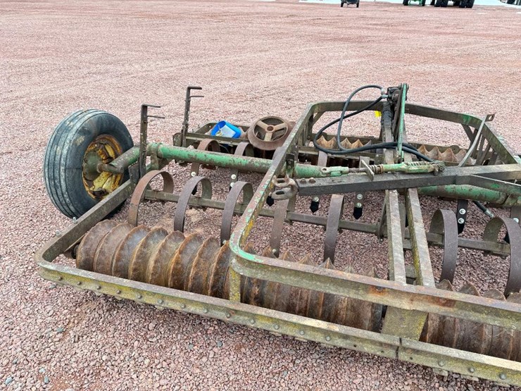 10-john-deere-10-image-20