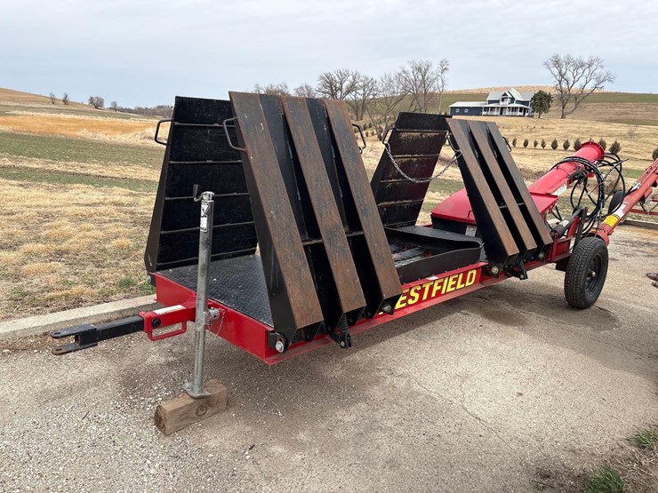 westfield-drive-over-pit-image-1