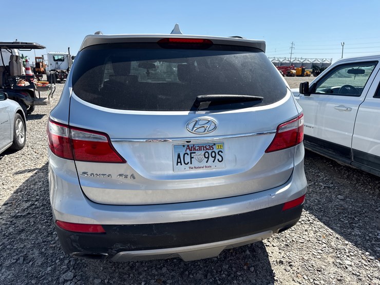 2015-hyundai-santa-fe-image-5