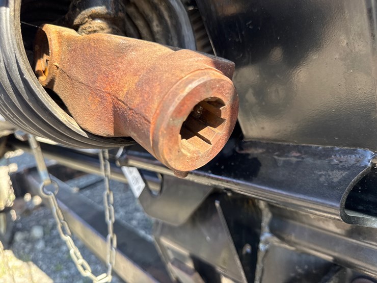 2013-case-ih-2152-image-26