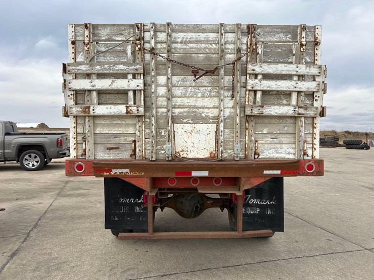 1979-chevrolet-c70-image-5