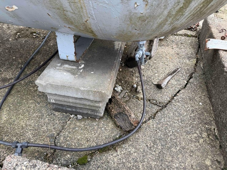 propane-tank-1000-gal-image-3