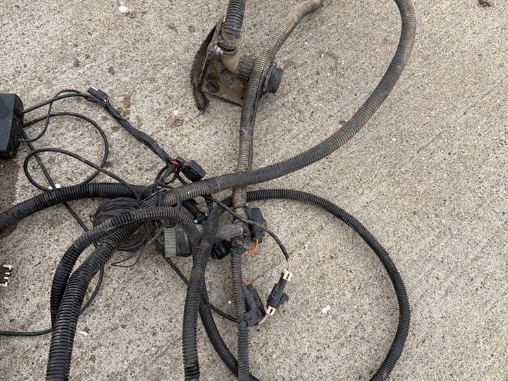 2018-new-holland-roll-belt-560-image-50