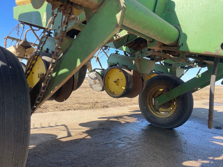 john-deere-7000-image-20