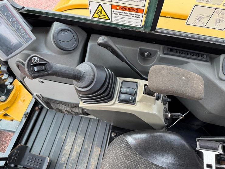 caterpillar-305e2-cr-image-50