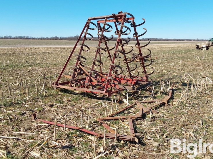 international-22-image-8