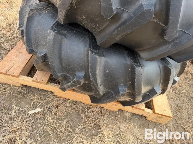 14.9-24-pivot-tires-&-rims-image-8