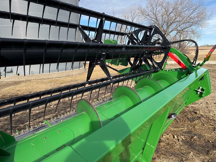 2021-john-deere-930f-image-10