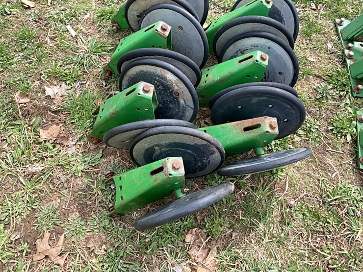 john-deere-7000-image-2