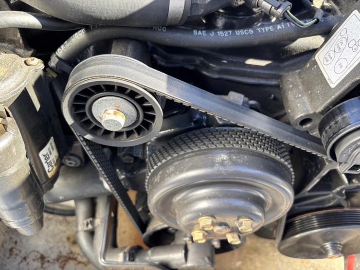 2000-unknown-trailer-image-39