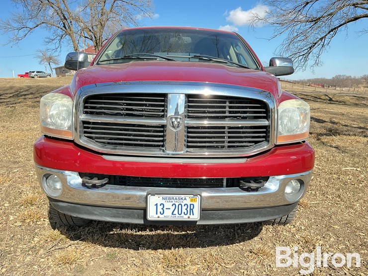 2006-dodge-ram-2500-image-2