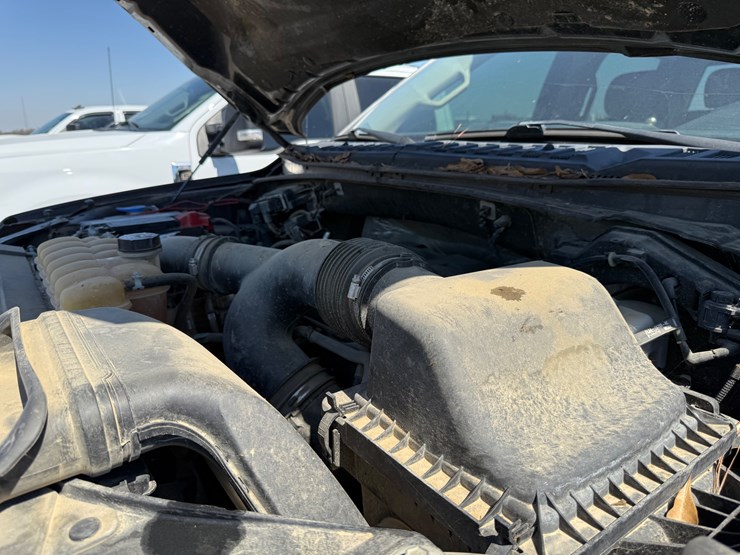 2016-ford-f150-image-56