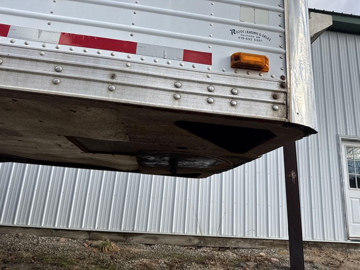 2004-timpte-hopper-bottom-image-10