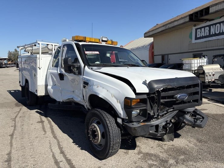 2010-ford-f450-image-2
