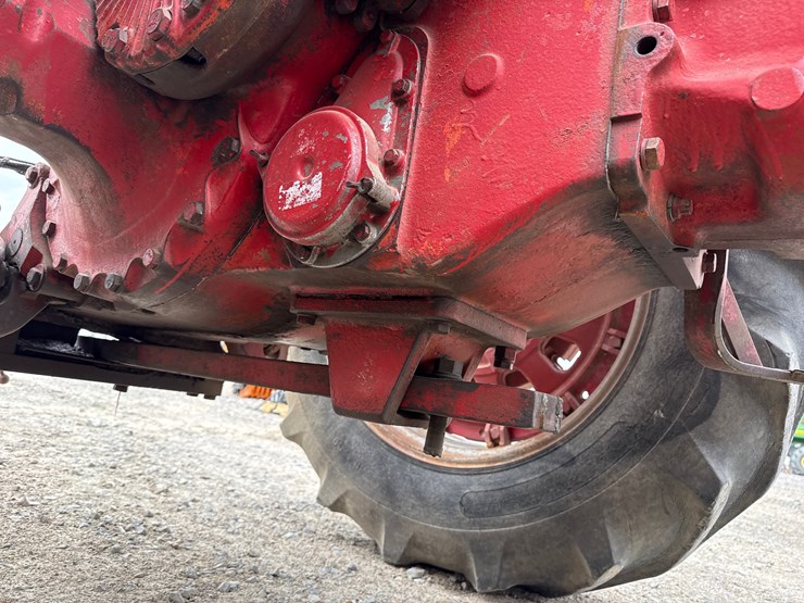 international-1400-image-28