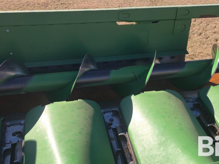 2016-john-deere-612c-image-16