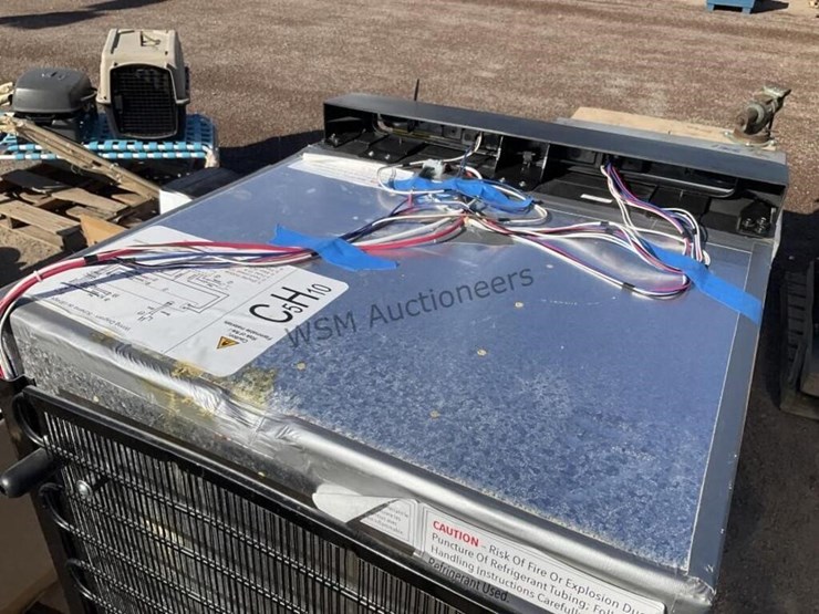 norcold-12v-“off-grid”-motor-home-refrigerator-image-4