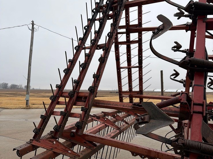 case-ih-4600-image-6