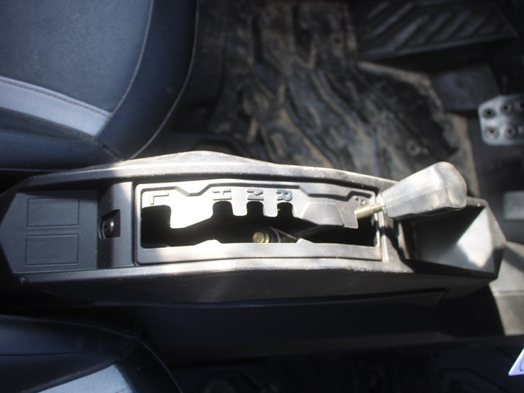 #1079-•-2022-can-am-commander-1000-with-cab-image-51