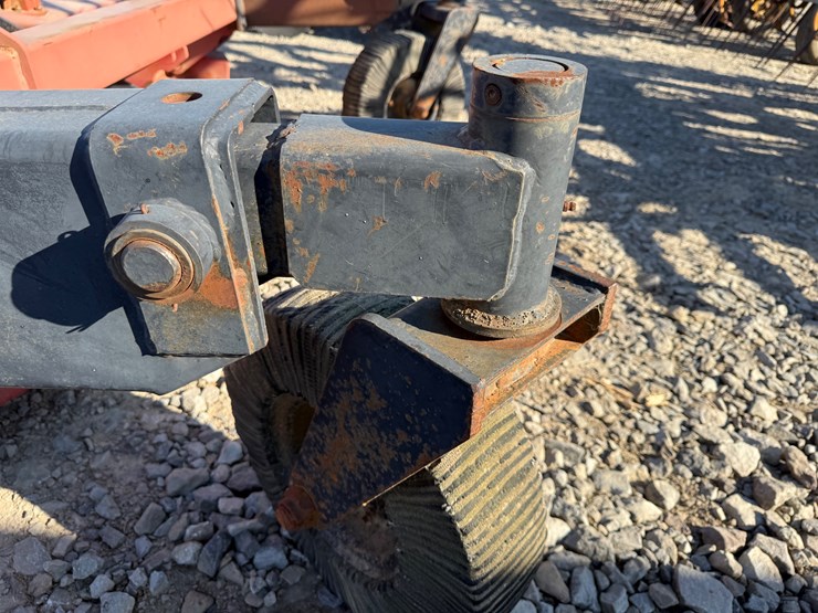 bush-hog-4214-image-3