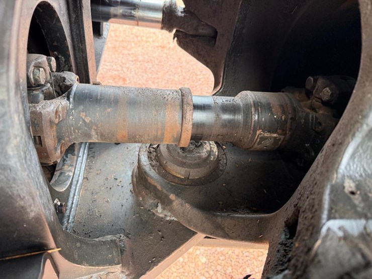 deere-1270e-image-22