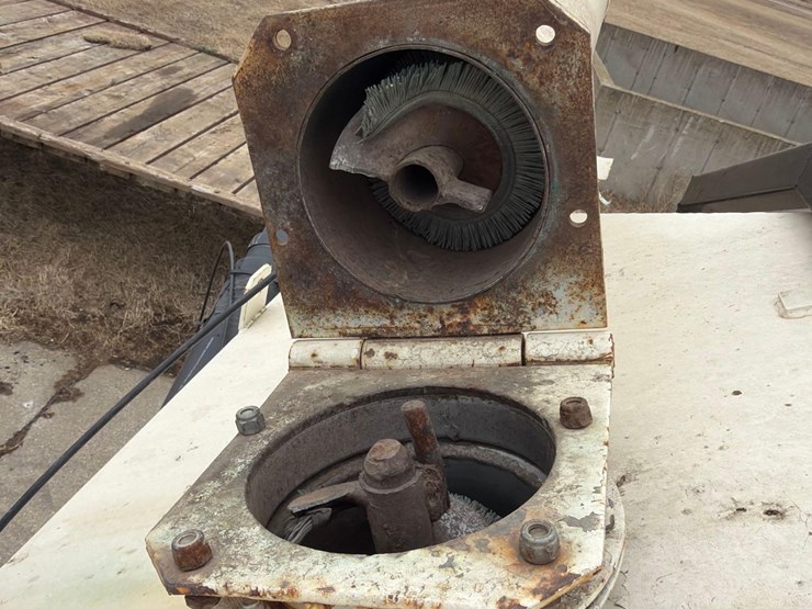 friesen-7s110-image-22