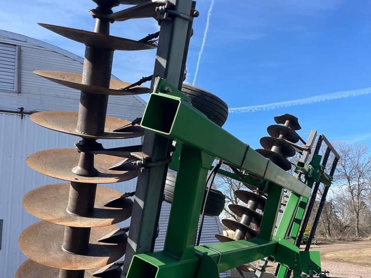 2005-john-deere-637-image-14