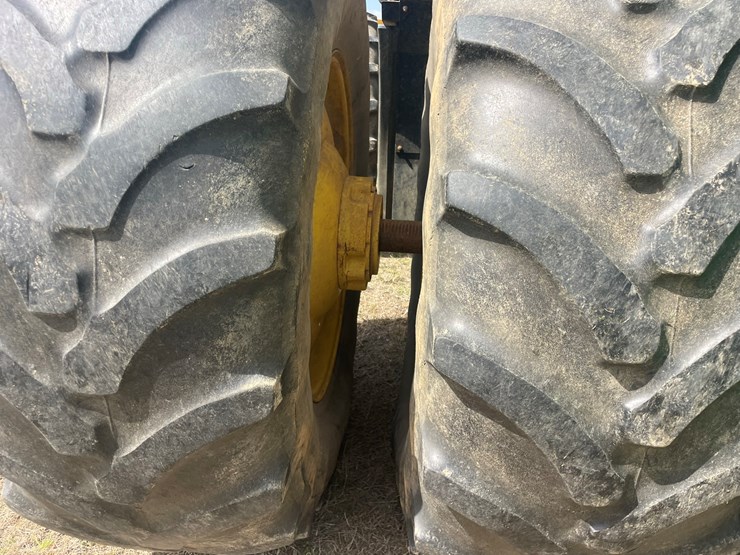 2010-john-deere-9430-image-19