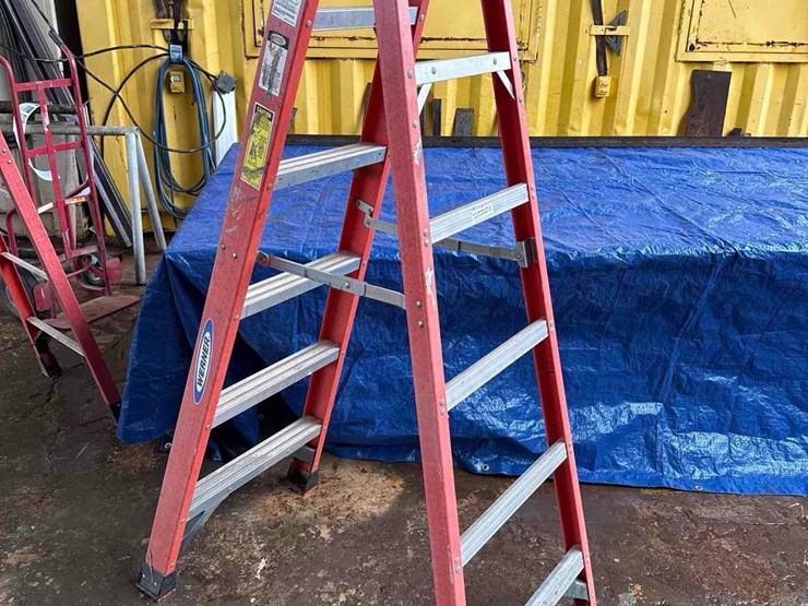 werner-6'-aluminum-ladder-image-3