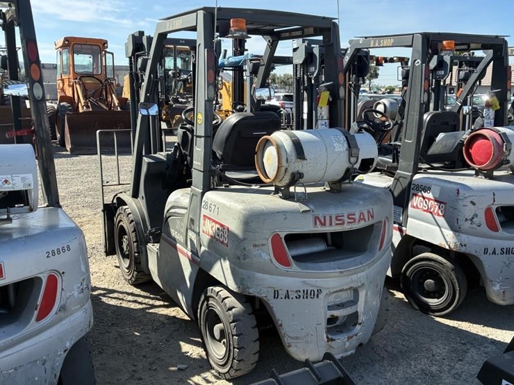 2006-nissan-mugl02a30lv-image-4