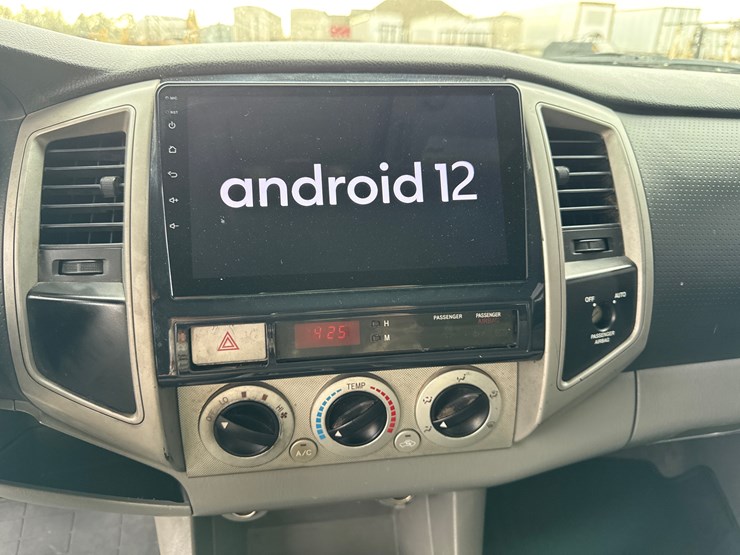 2006-toyota-tacoma-image-43