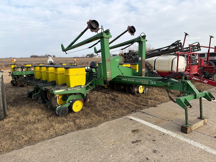 1994-john-deere-7200-image-4