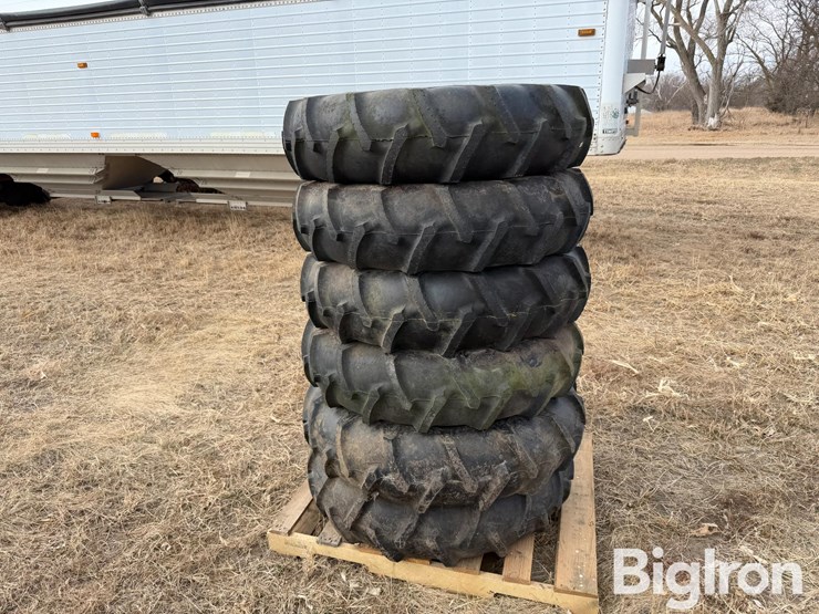 11.2-24-pivot-tires-&-rims-image-3