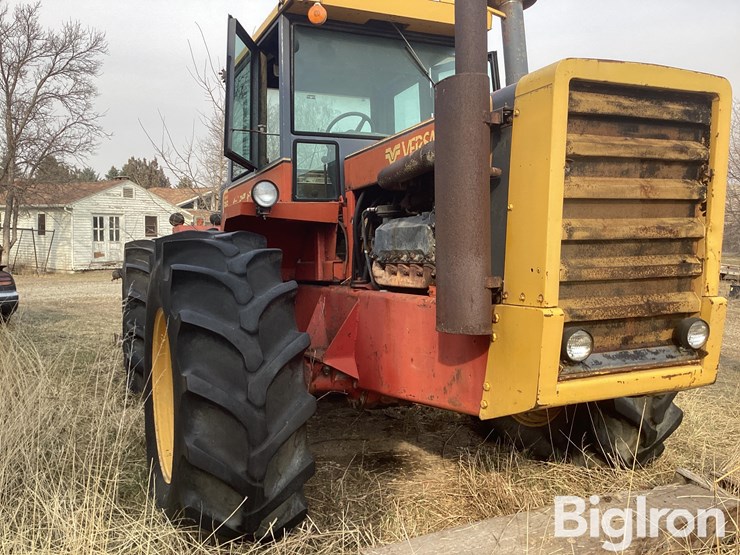 1982-versatile-555-image-3